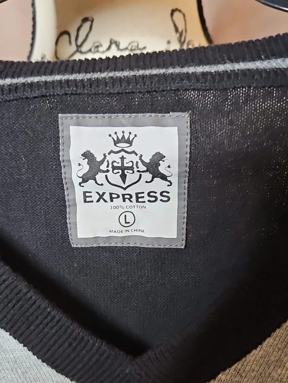Express Men's V-Neck Argyle Sweater 100% Cotton Black/Grey Size Large